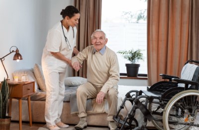 What Services Are Offered in Assisted Senior Care