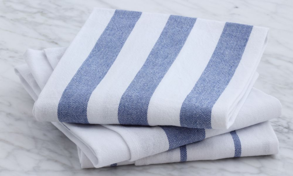 Invest in Absorbent Dish Towels for Lasting Performance